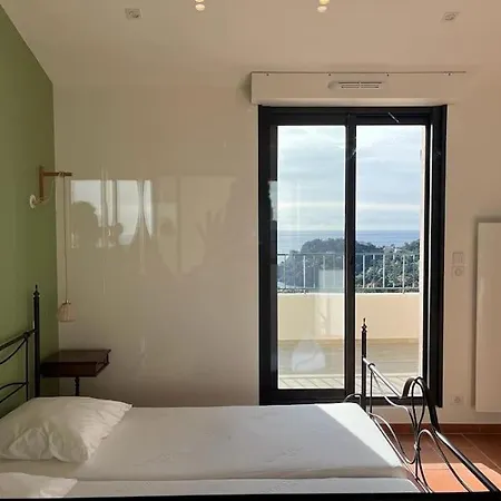 Appartement, Vue Mer Panoramique A Sur Mer Appartement